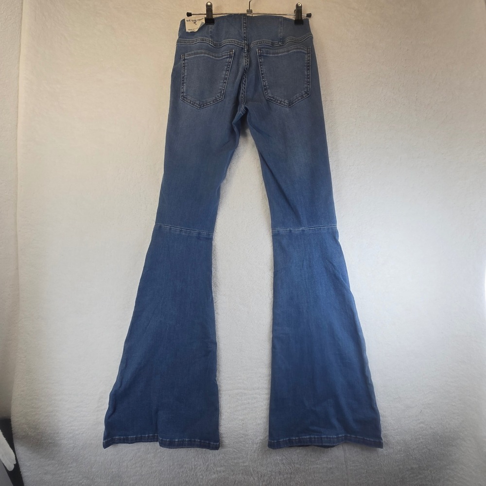 NWT We The Free People Penny Pull On Flare Jeans Blue Mid Rise Denim Women 27x34 - Picture 3 of 16
